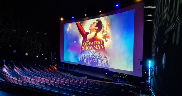 Greatest-Showman-Banner